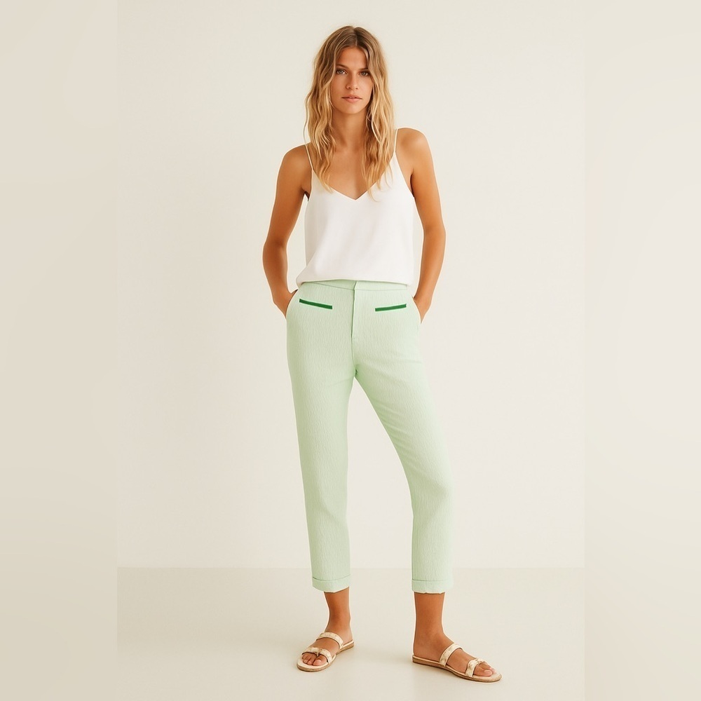 Zara Cropped Flat Front Crepe Pants Pastel Green Textured sz Large